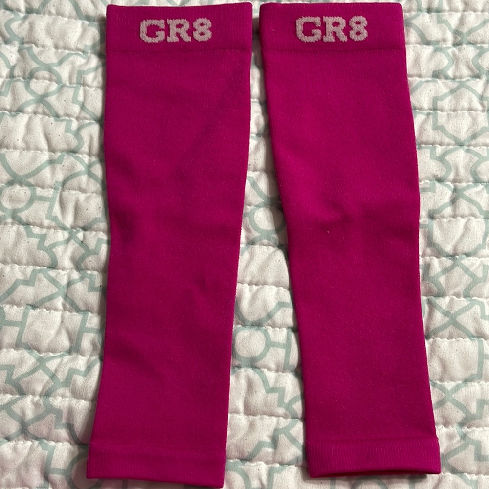Gr8 size m compression sleeves